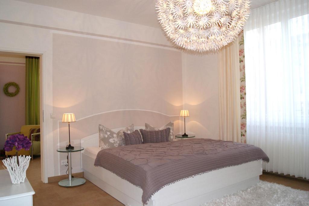Apartment Romantik Flair Prerow Rom bilde